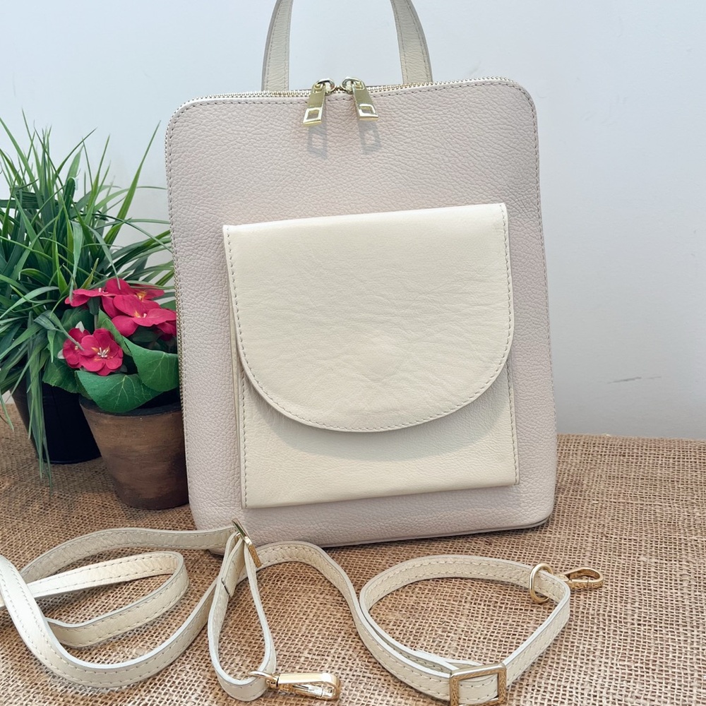 Divina Firenze Cream and Ivory Convertible Backpack  Pebble Leather Bag Italy